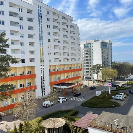 Апартаменты Wolin-travel Dom Przy Parku