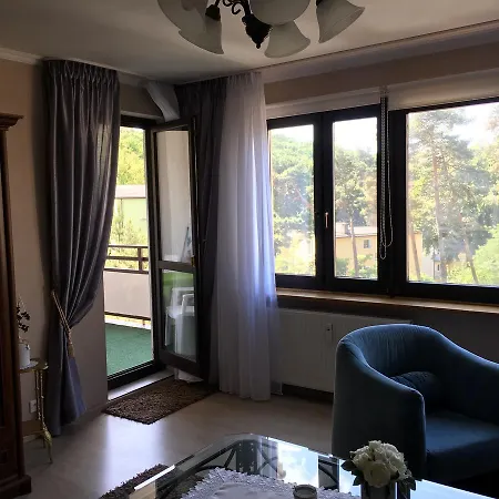 Wolin-travel Dom Przy Parku مينززدرويه