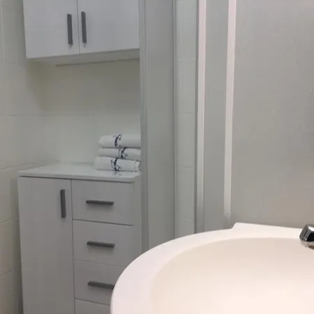 شقة Wolin-travel Dom Przy Parku مينززدرويه